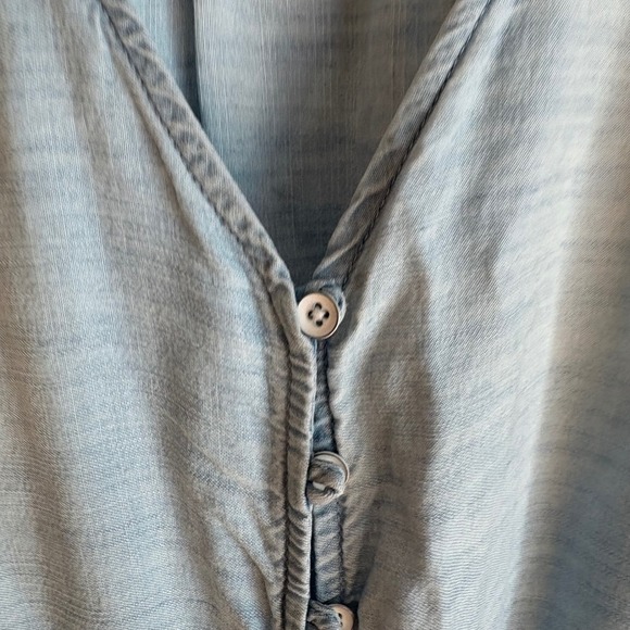 Cloth & Stone Women's Chambray Button Front Jumpsuit - Relaxed Casual - Picture 3 of 8